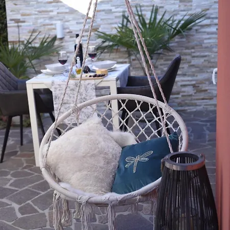 Cozy With Private Garden Holiday home *